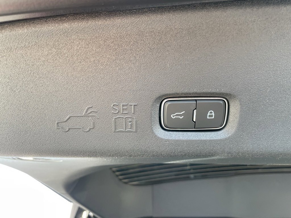 New 2026 Ford Expedition Active image 42