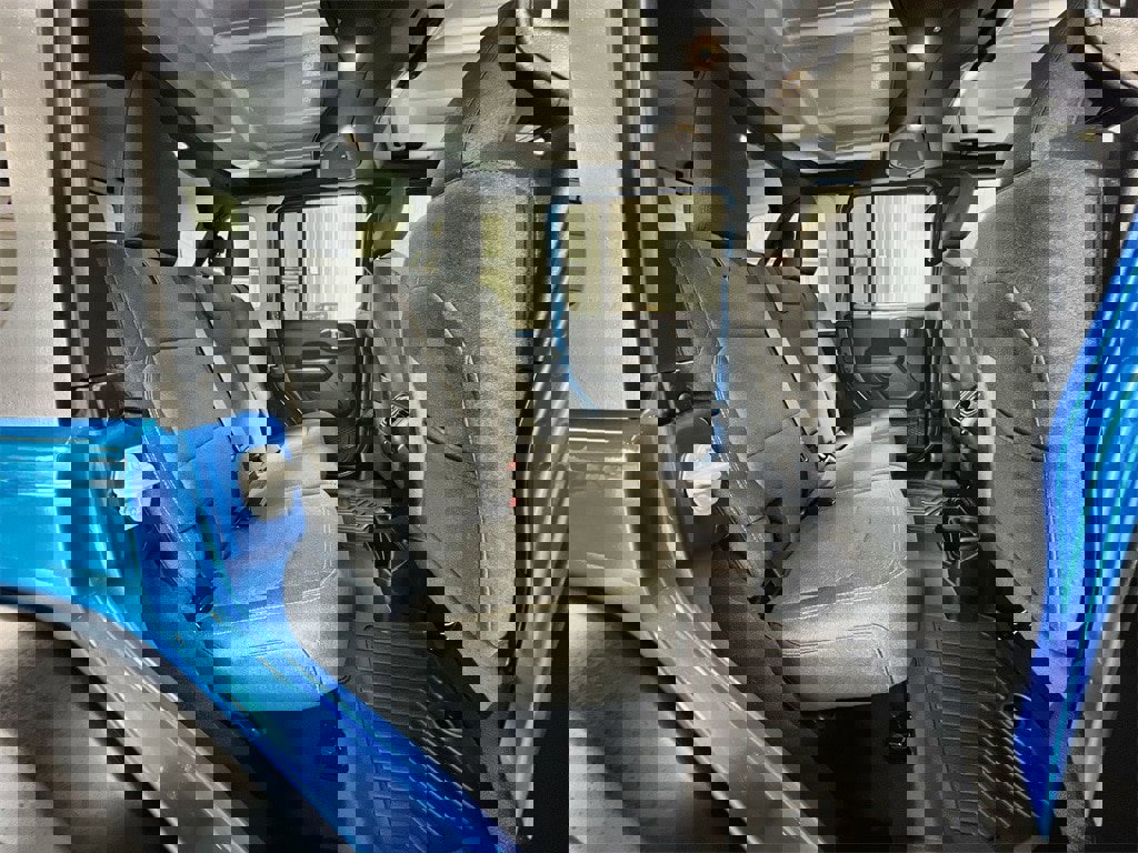 Used 2024 Jeep Wrangler Sport S image 22