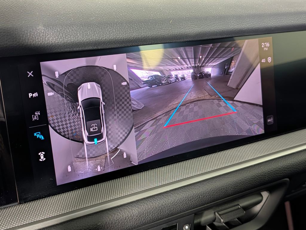 Certified 2025 Porsche Cayenne Coupe image 30