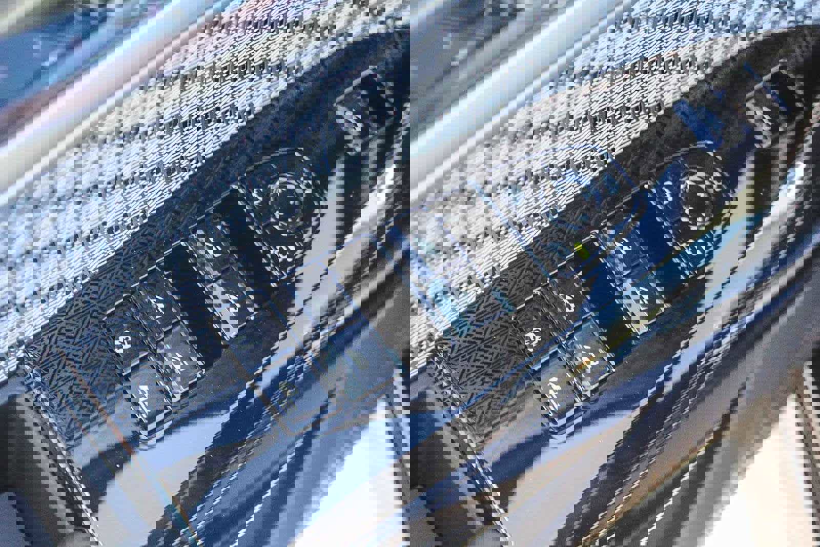 Used 2025 BMW 760i xDrive image 20