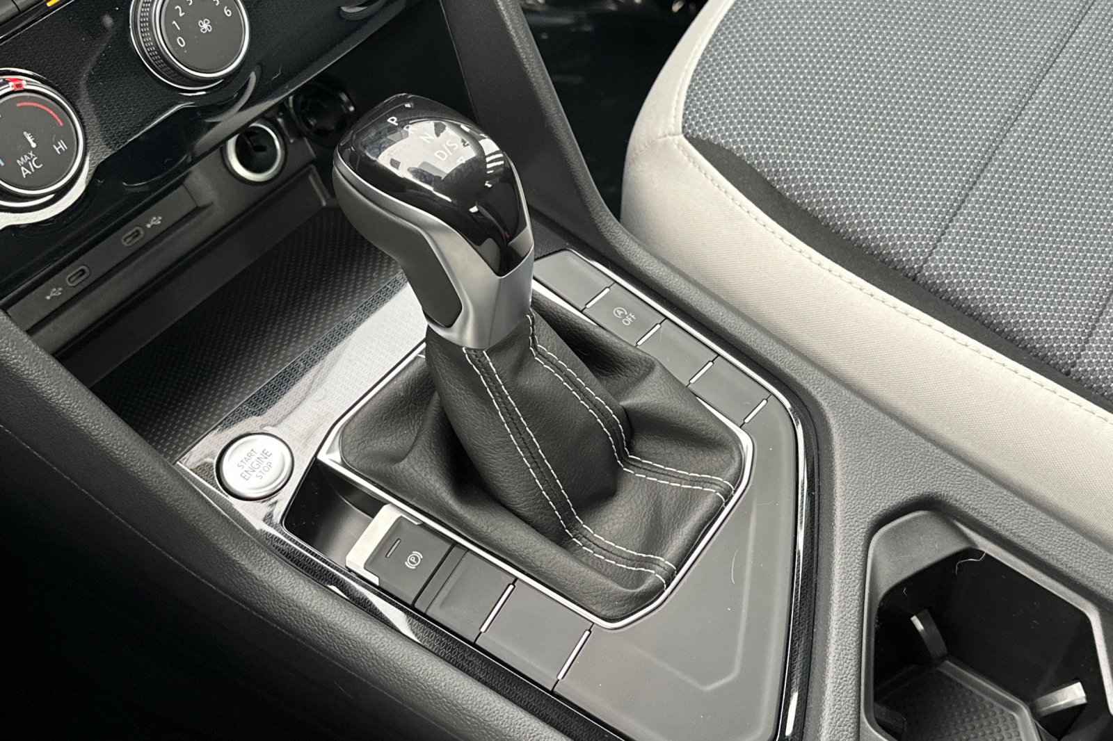 New 2026 Volkswagen Taos S image 21