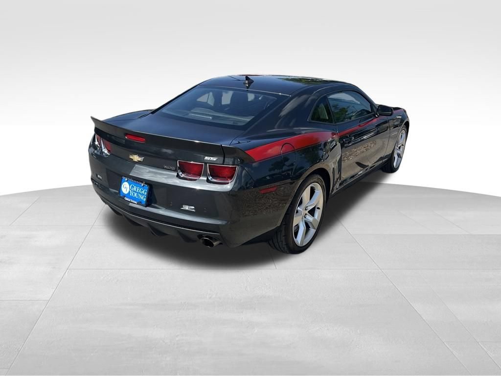 Used 2012 Chevrolet Camaro SS RWD image 6
