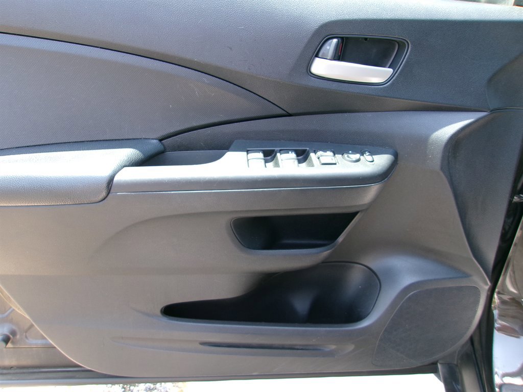 Used 2014 Honda CR-V LX image 18