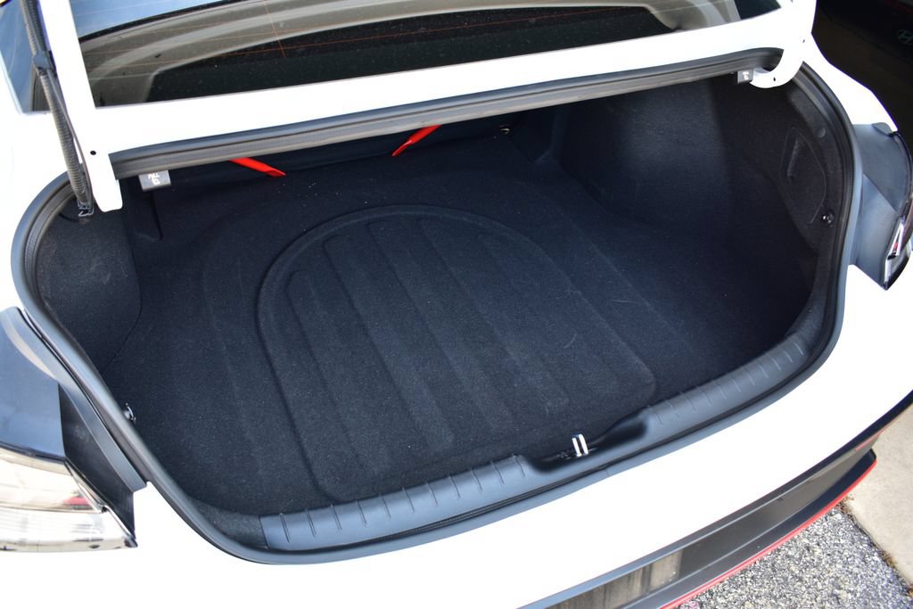 Used 2025 Hyundai Elantra N FWD image 26