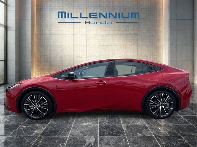 Used 2024 Toyota Prius Limited w/ Limited Premium Package AWD/4WD image 2