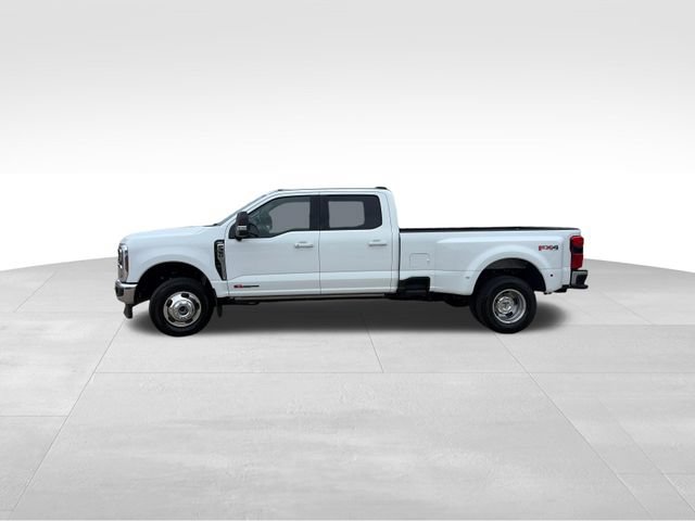 Used 2025 Ford F350 Lariat w/ Lariat Ultimate Package AWD/4WD image 3