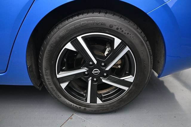 Used 2024 Nissan Sentra SV FWD image 11