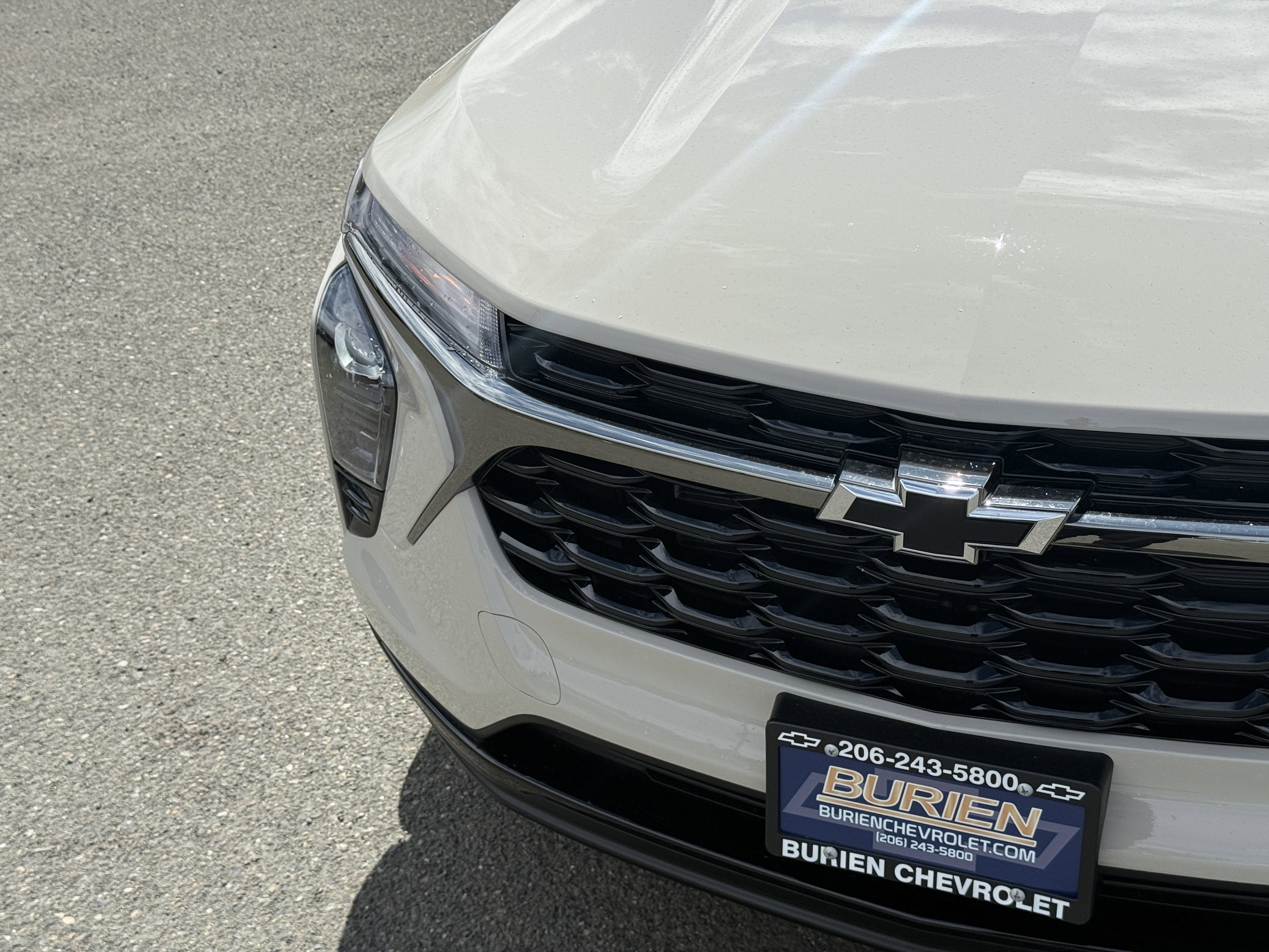 New 2026 Chevrolet Trax RS w/ Driver Confidence Package FWD image 38