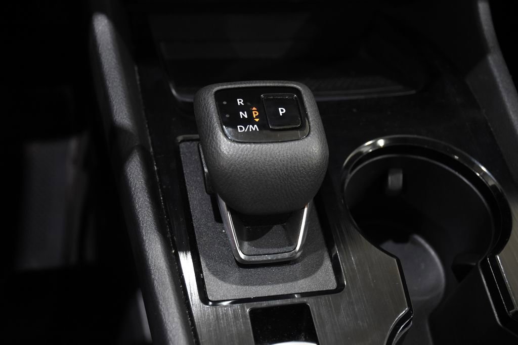 Used 2023 Nissan Rogue SV image 24