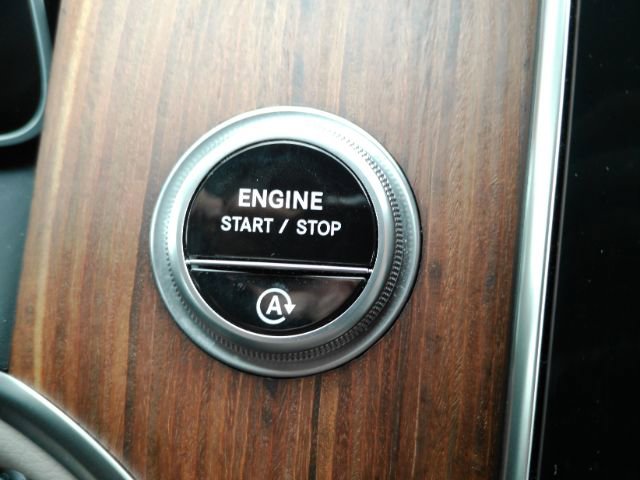 Used 2024 Mercedes-Benz GLC 300 image 42