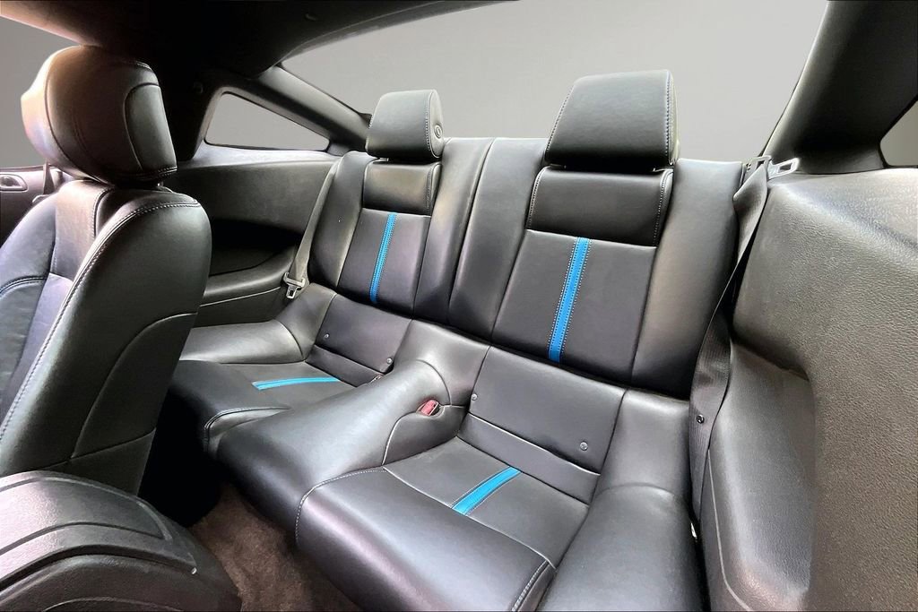 Used 2013 Ford Mustang GT Premium w/ Electronics Pkg RWD image 22