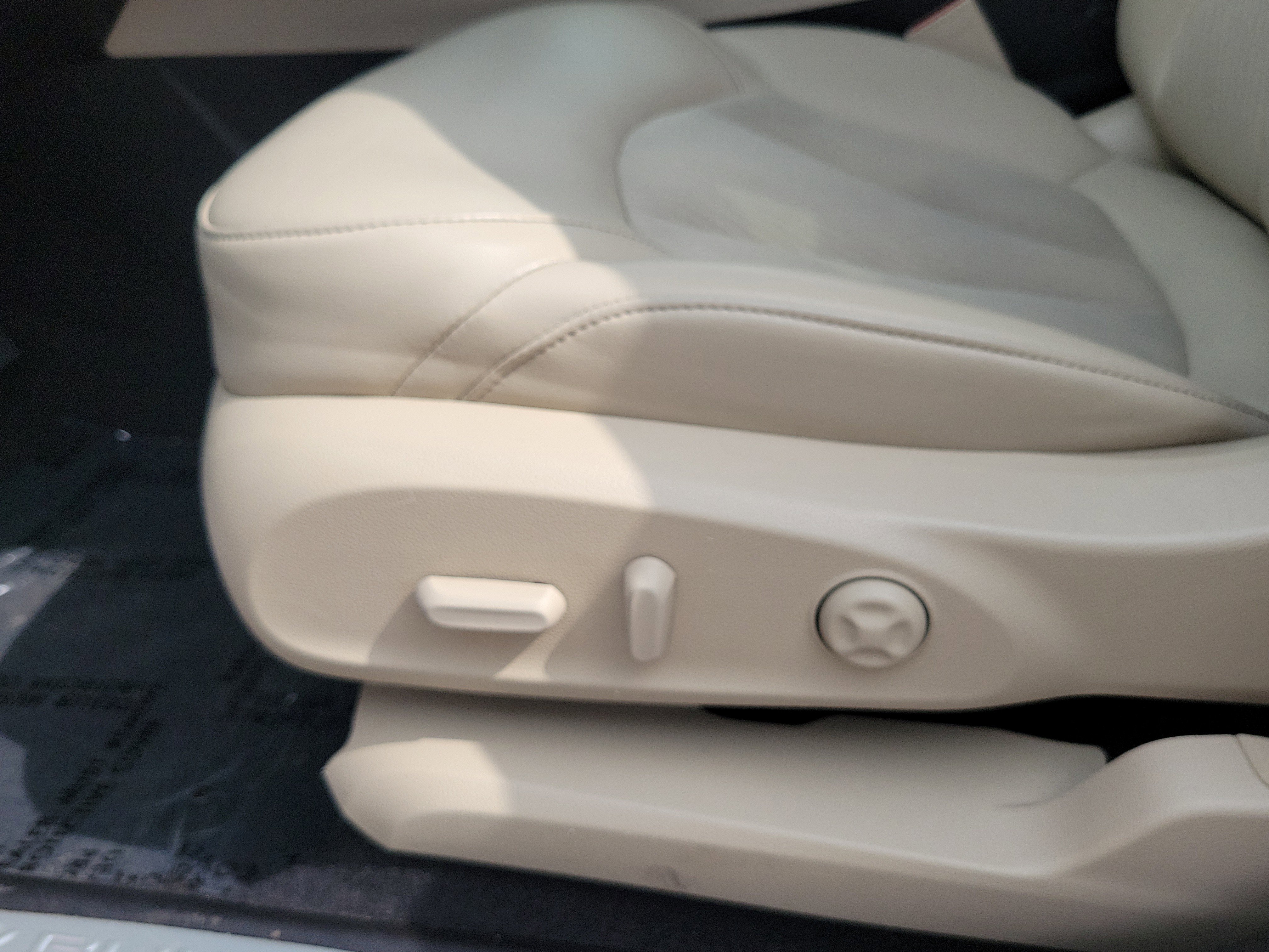 Used 2020 Buick Envision Preferred image 12