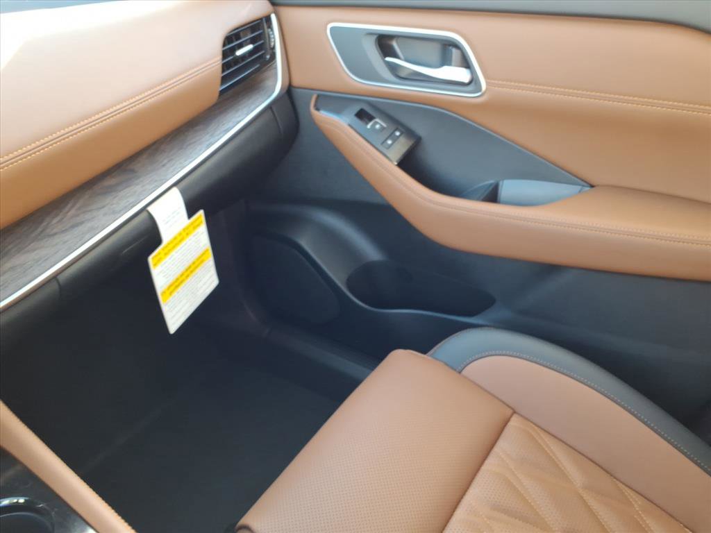 New 2026 Nissan Rogue Platinum image 23