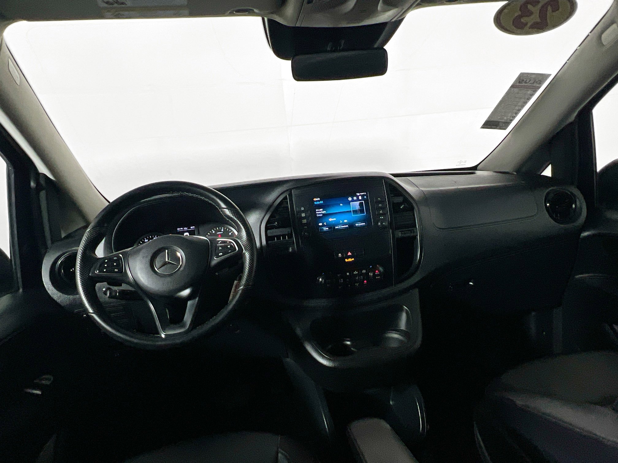 Used 2023 Mercedes-Benz Metris Passenger image 27