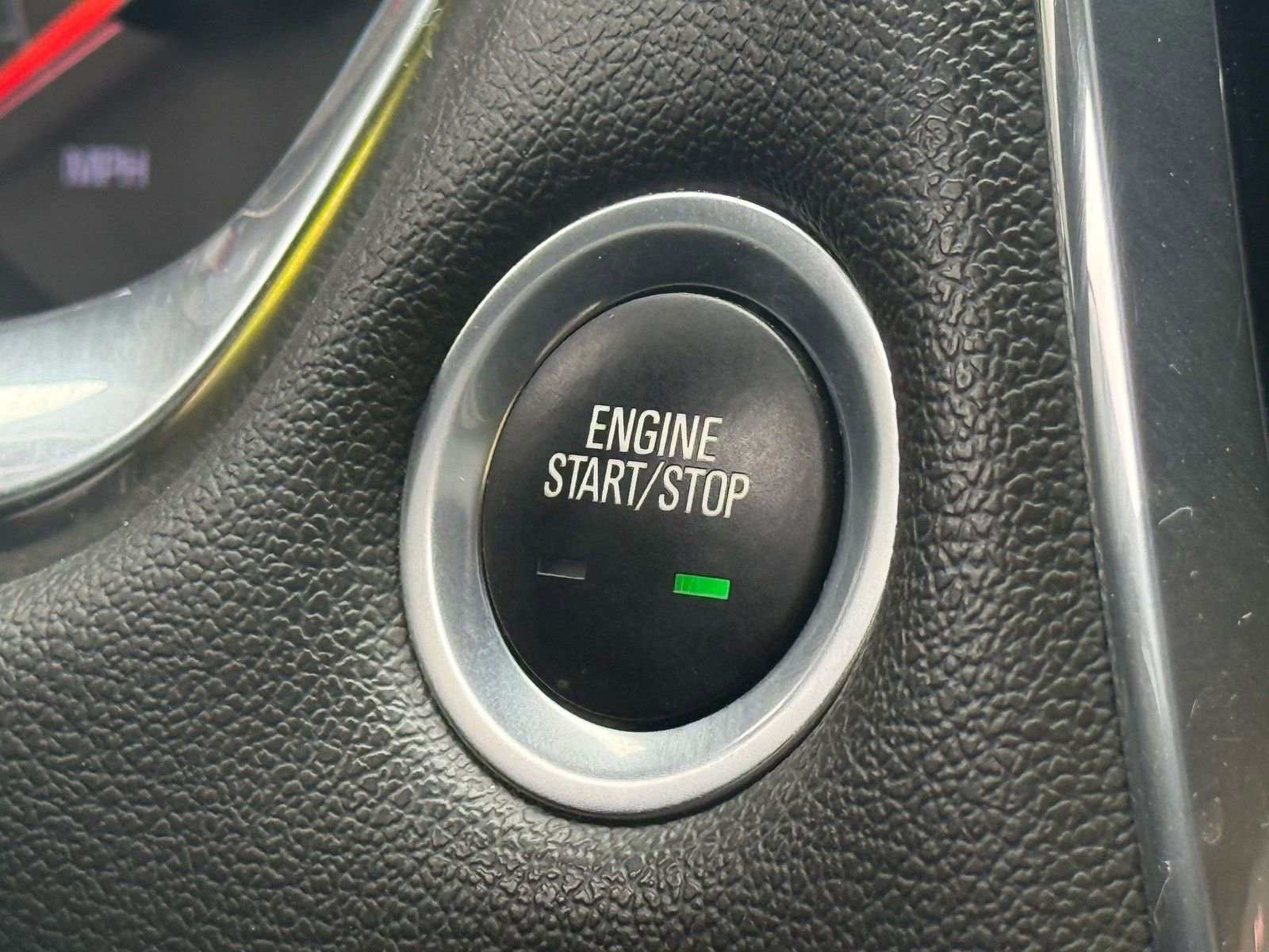 Used 2023 Chevrolet Traverse LT w/ LT Premium Package image 27