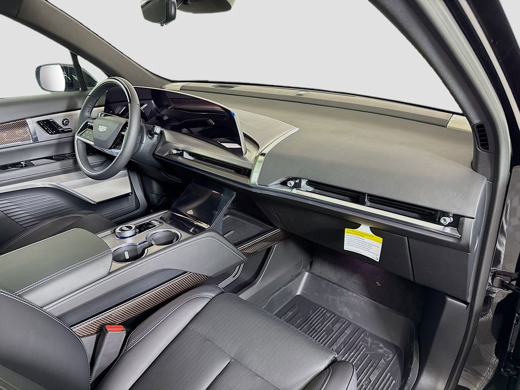 New 2026 Cadillac Vistiq Sport w/ LPO, Floor Liner Package image 31