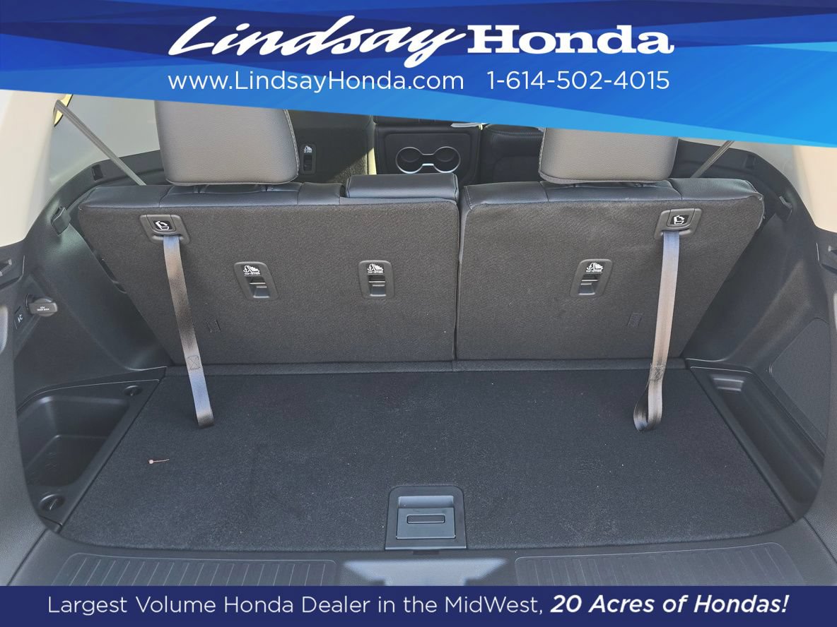 New 2026 Honda Pilot Touring image 2