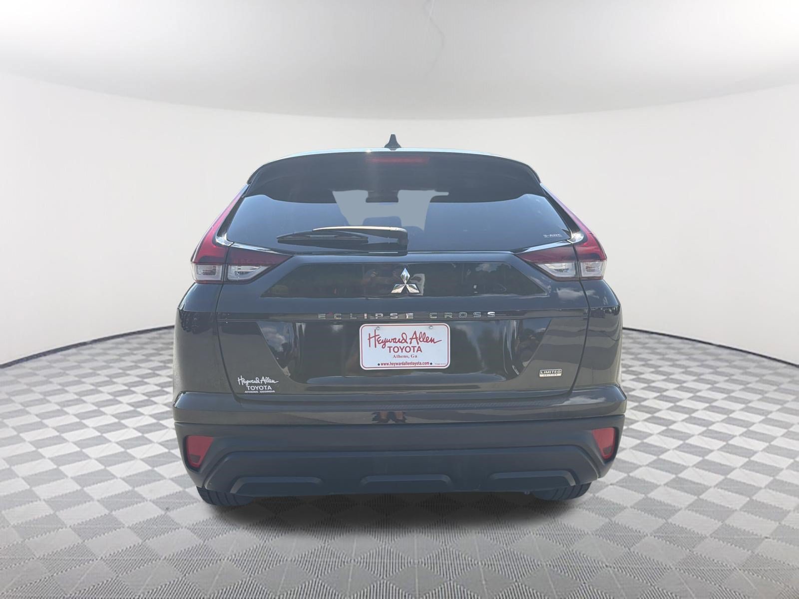Used 2024 Mitsubishi Eclipse Cross LE AWD/4WD image 16