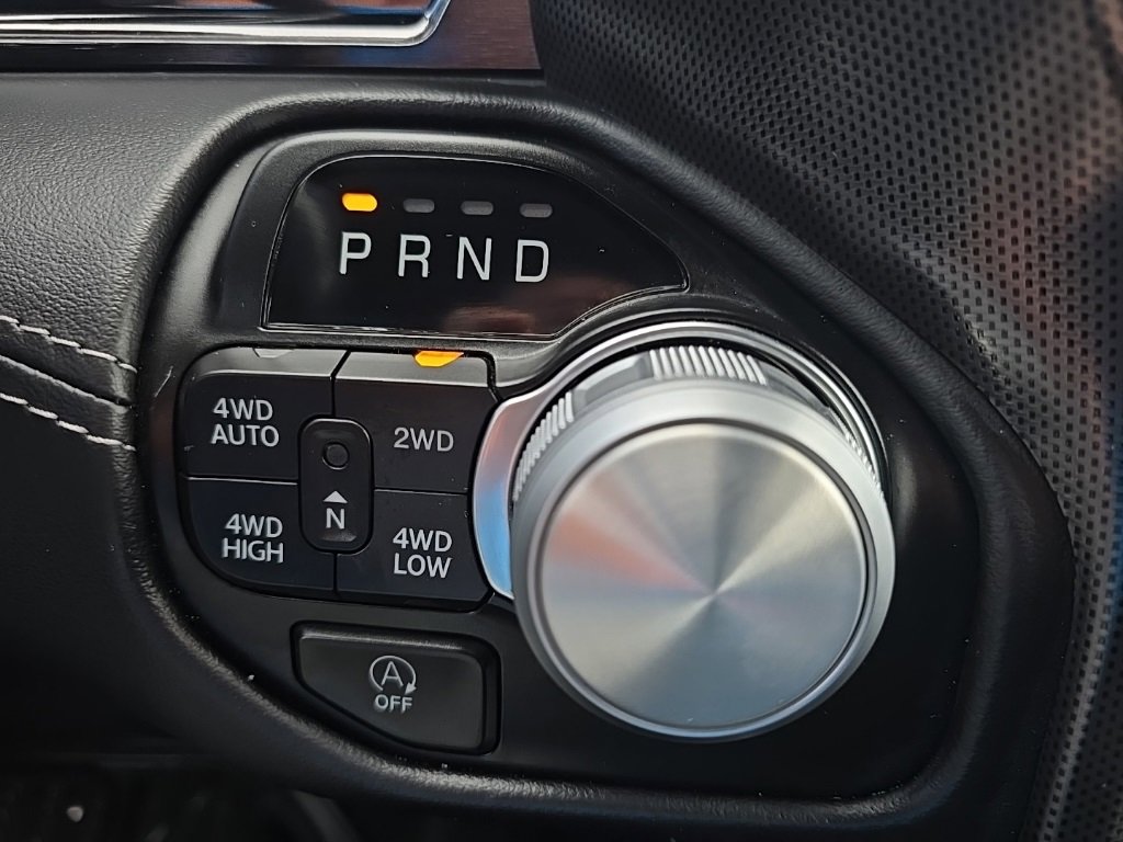 Used 2024 RAM 1500 Limited w/ Trailer Tow Group image 38