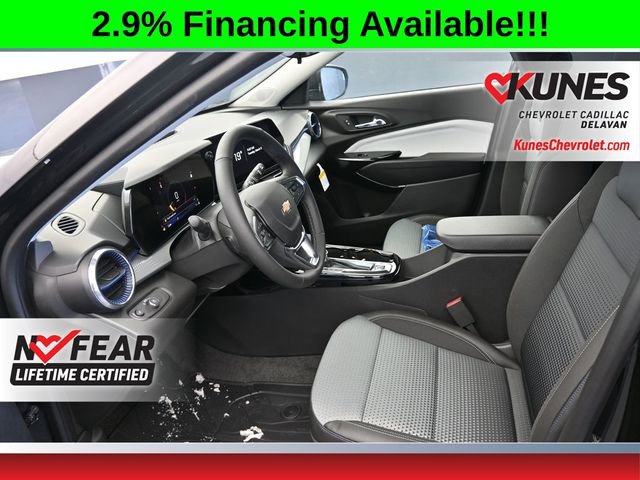 New 2026 Chevrolet Trax LT w/ Driver Confidence Package image 12