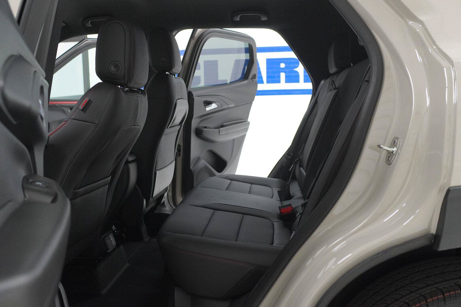 New 2026 Chevrolet TrailBlazer RS w/ Convenience Package FWD image 25