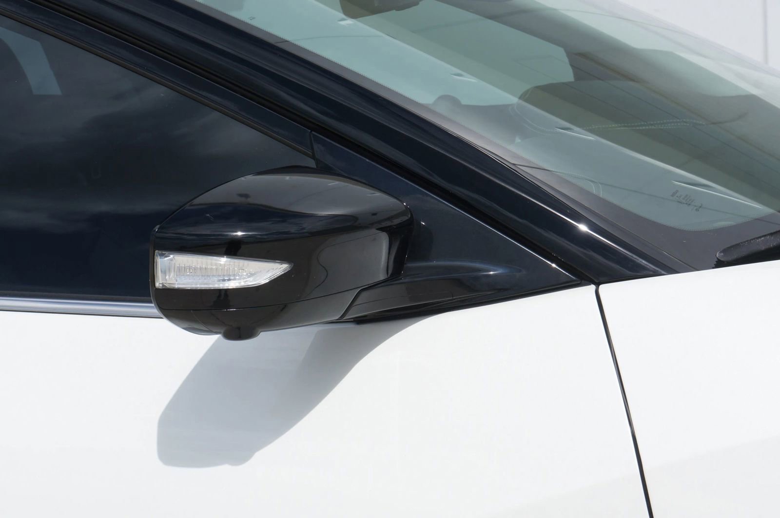 Used 2023 Nissan Maxima Platinum w/ Sport Mat Group FWD image 15