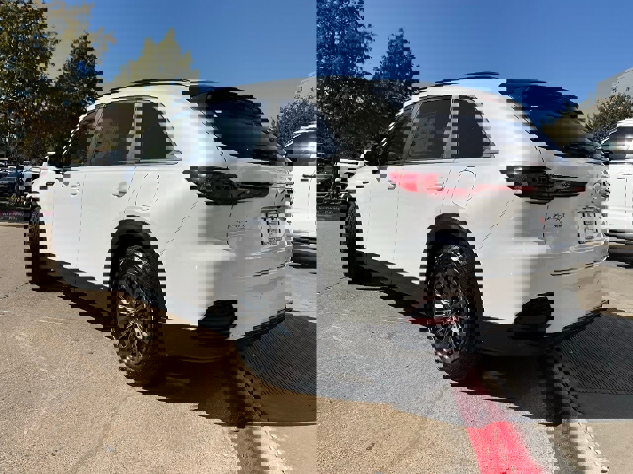 Used 2025 MAZDA CX-70 3.3 Turbo w/ Preferred Package image 8