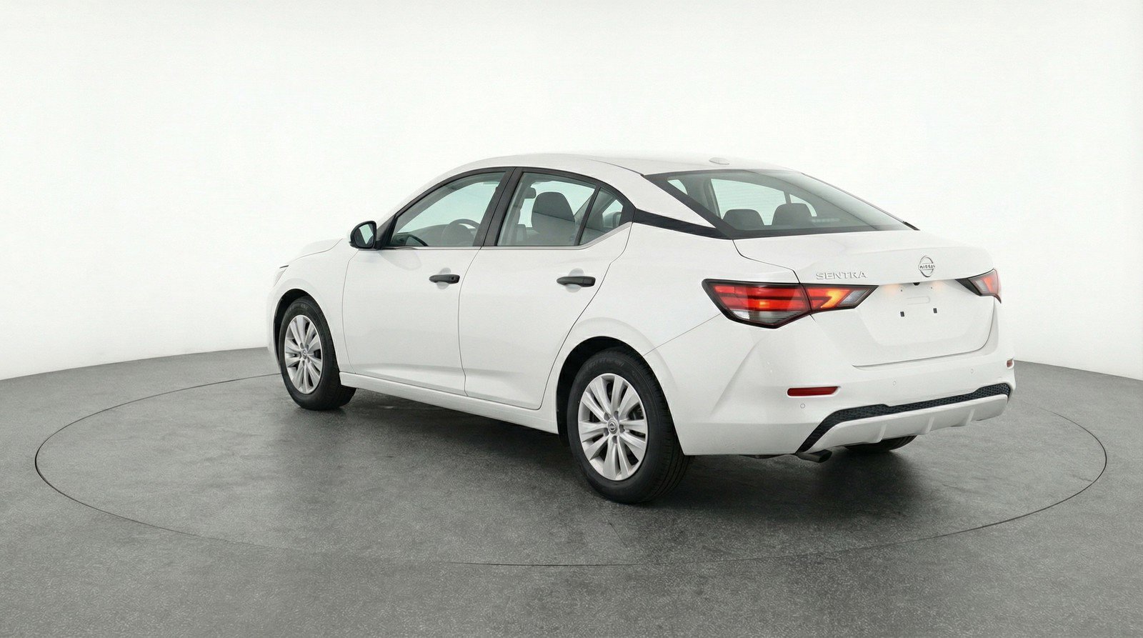 Used 2025 Nissan Sentra S FWD image 6