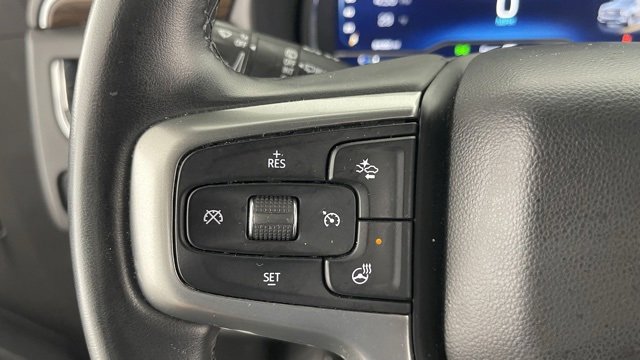 Used 2023 Chevrolet Suburban Premier image 38