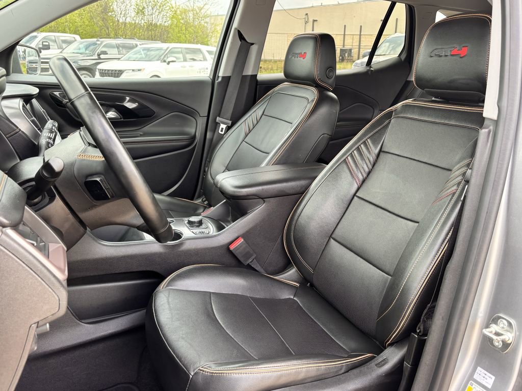 Used 2024 GMC Terrain AT4 image 23