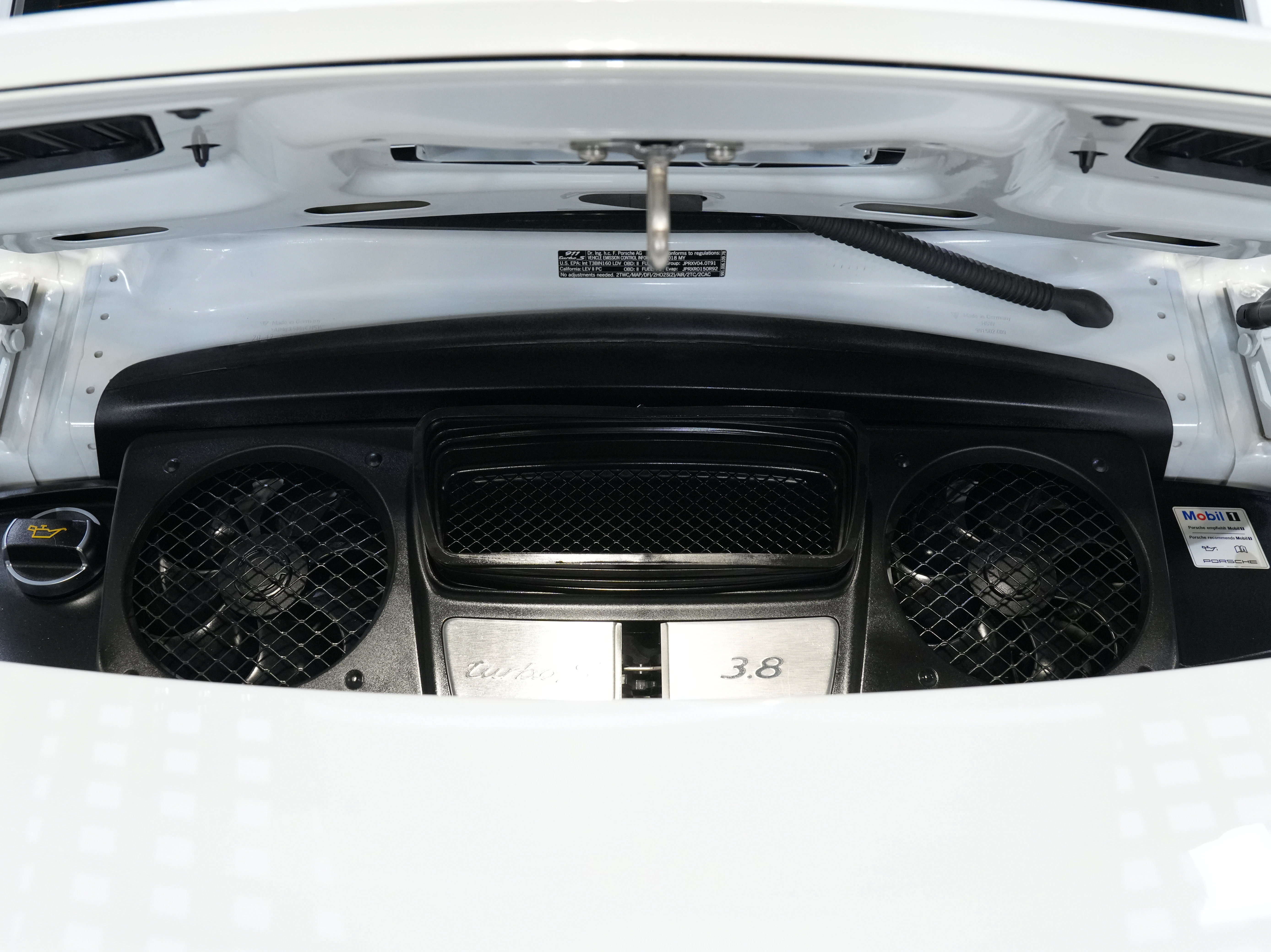Used 2018 Porsche 911 Turbo S AWD/4WD image 46
