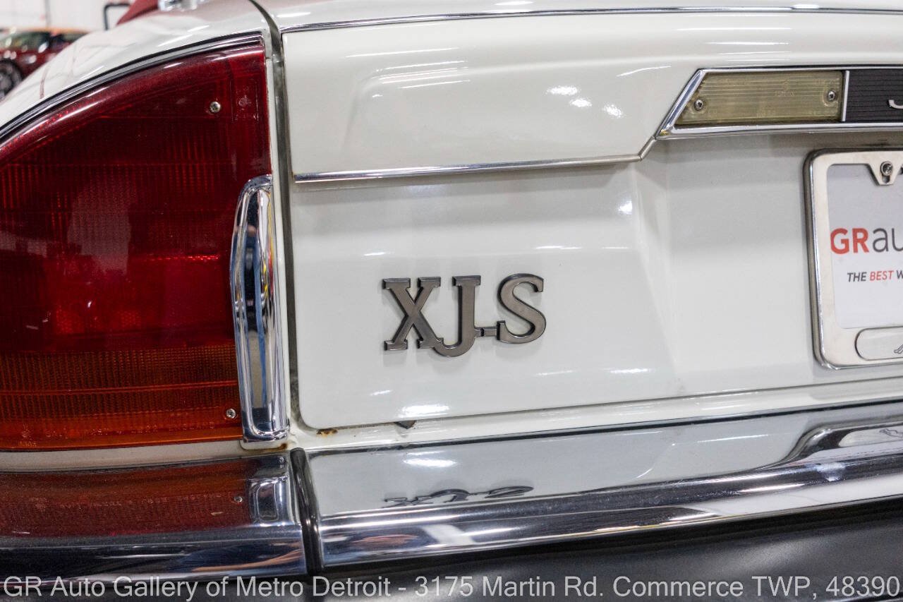 Used 1989 Jaguar XJS V12 Convertible RWD image 37