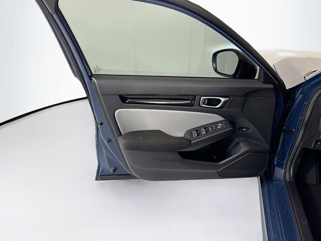 Certified 2025 Honda Civic Sport image 24