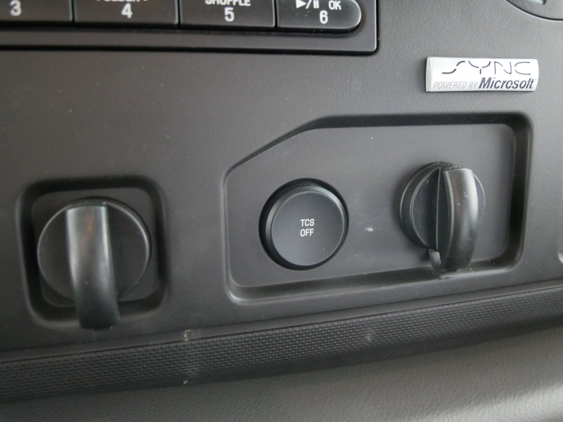 Used 2013 Ford E-350 and Econoline 350 Super Duty w/ PWR Group image 31