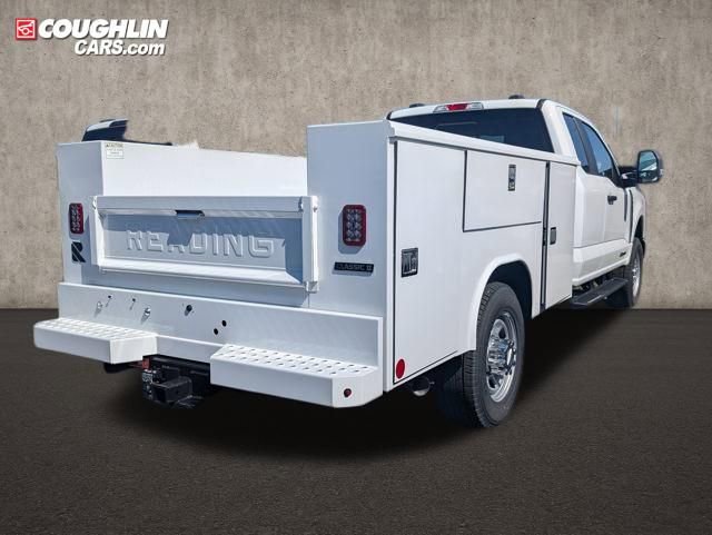 New 2025 Ford F350 XL w/ XL Chrome Package image 6