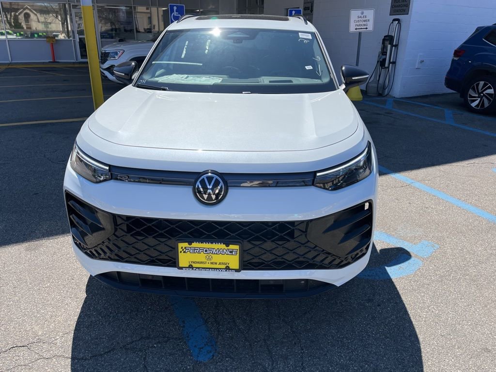 New 2026 Volkswagen Tiguan SE R-Line image 27