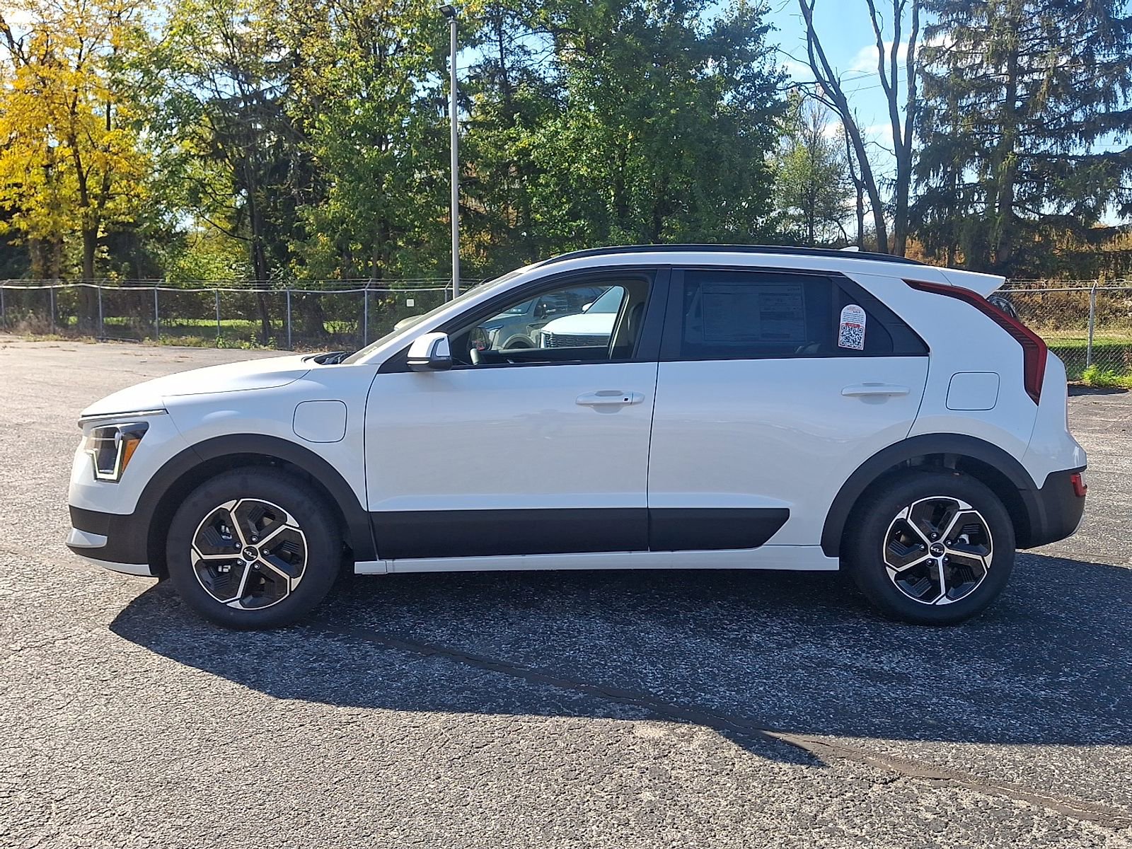 New 2025 Kia Niro EX w/ EX Cold Weather Package image 5