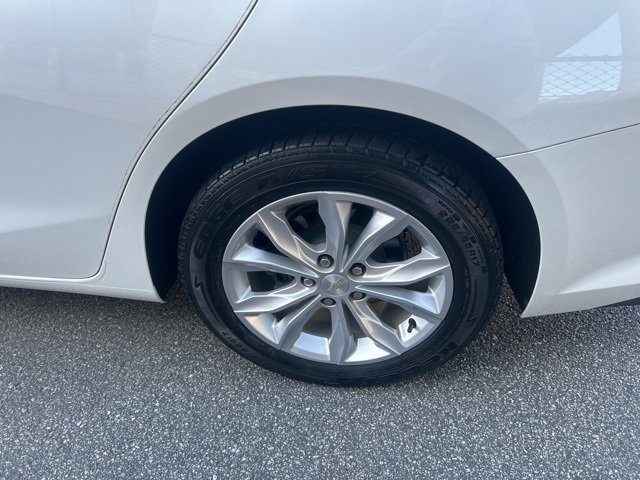 Used 2019 Chevrolet Malibu LT image 6