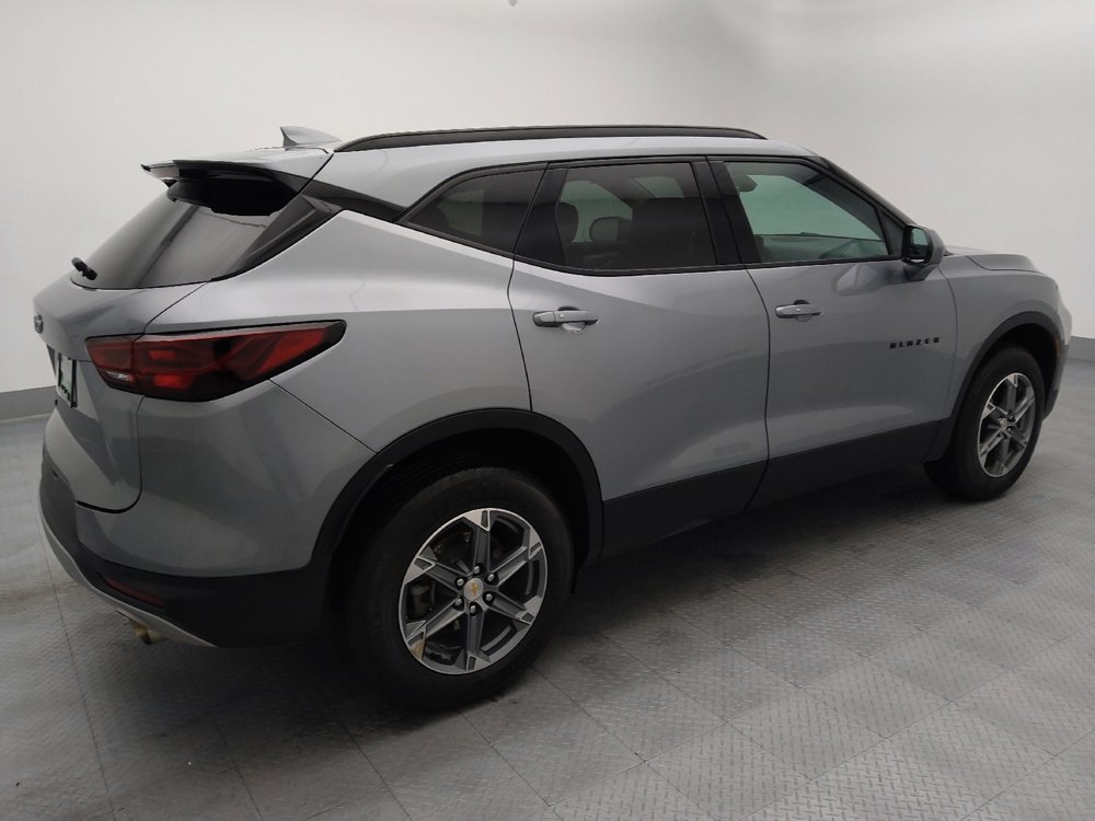 Used 2024 Chevrolet Blazer LT w/ Convenience Package FWD image 10