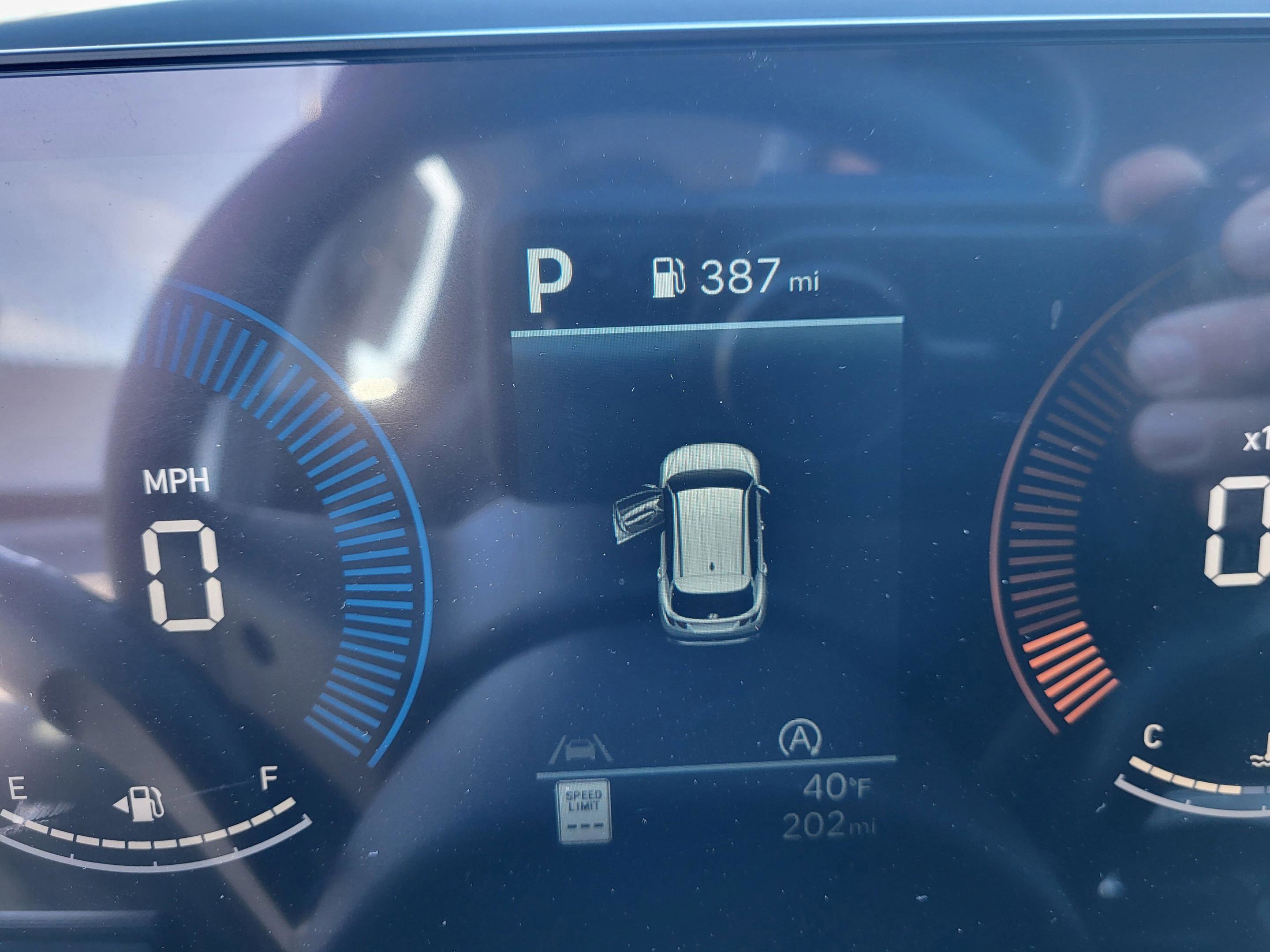 New 2026 Hyundai Tucson SE image 15