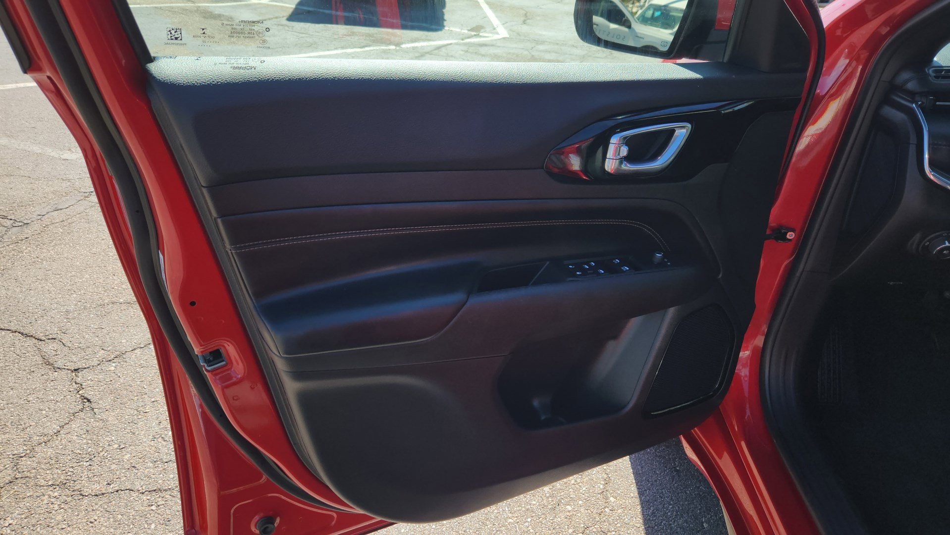 Used 2022 Jeep Compass Limited AWD/4WD image 24