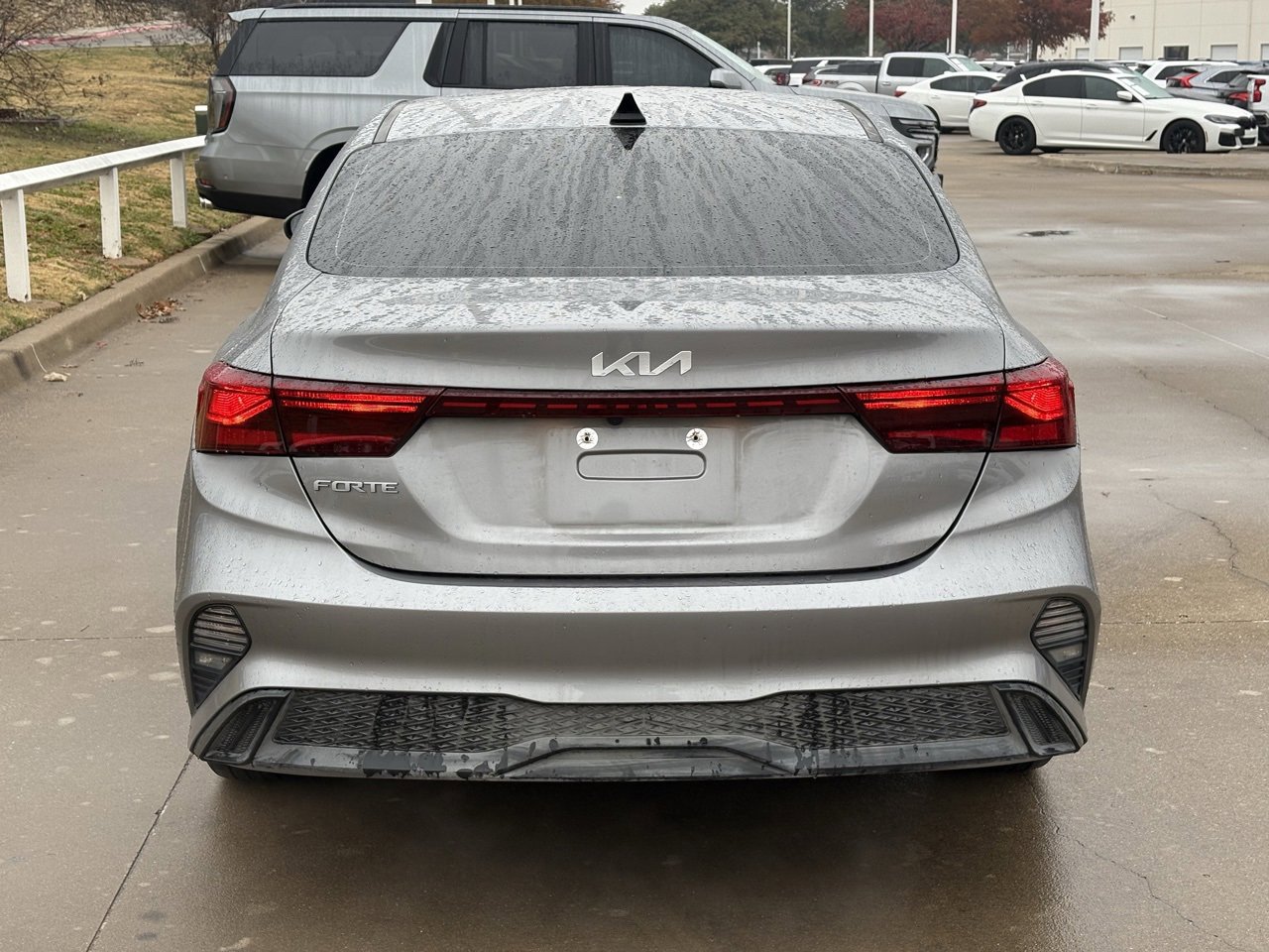 Used 2024 Kia Forte LXS image 5