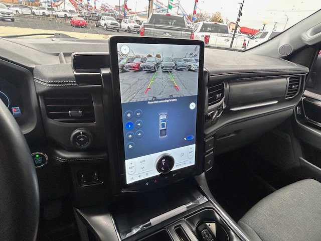 Used 2024 Ford F150 Lightning Flash AWD/4WD image 33