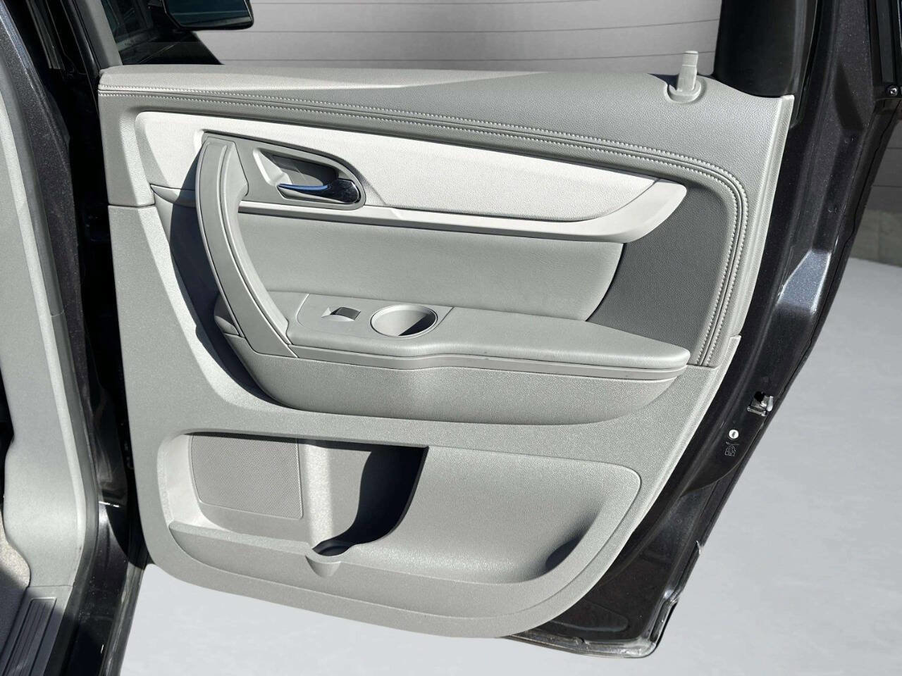 Used 2016 Chevrolet Traverse LS image 24