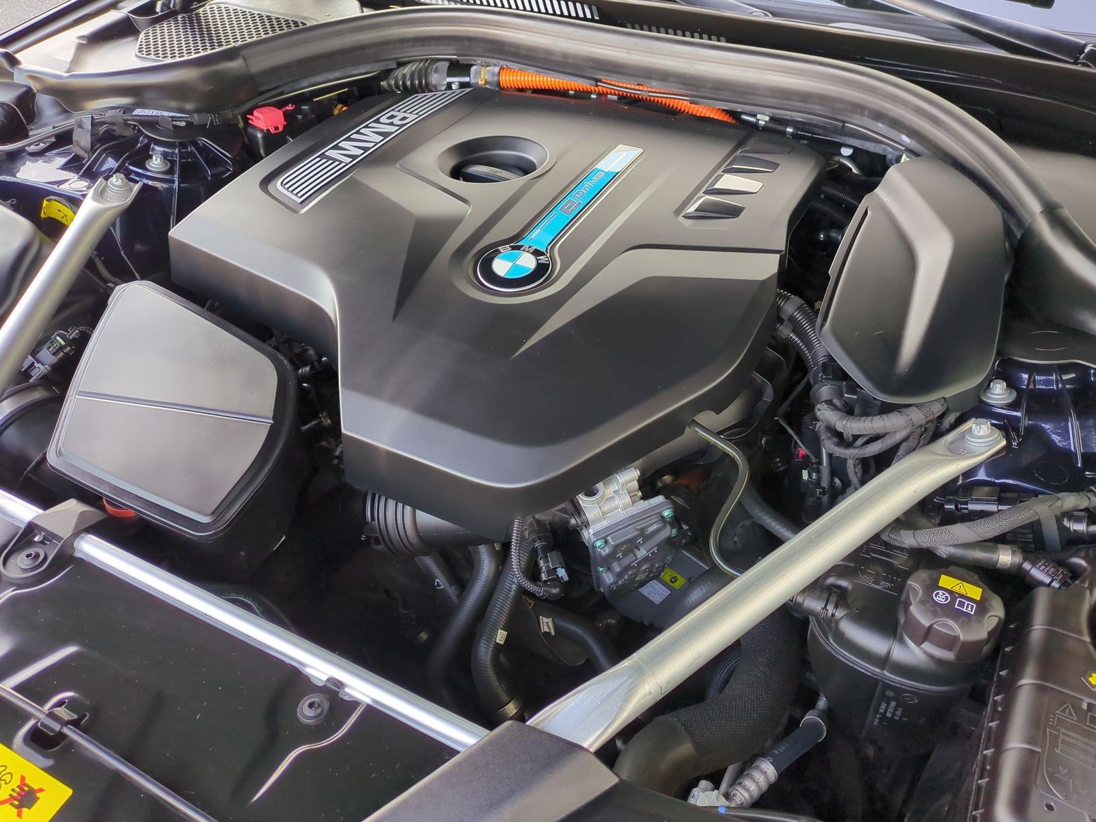 Used 2019 BMW 530e w/ Convenience Package image 34