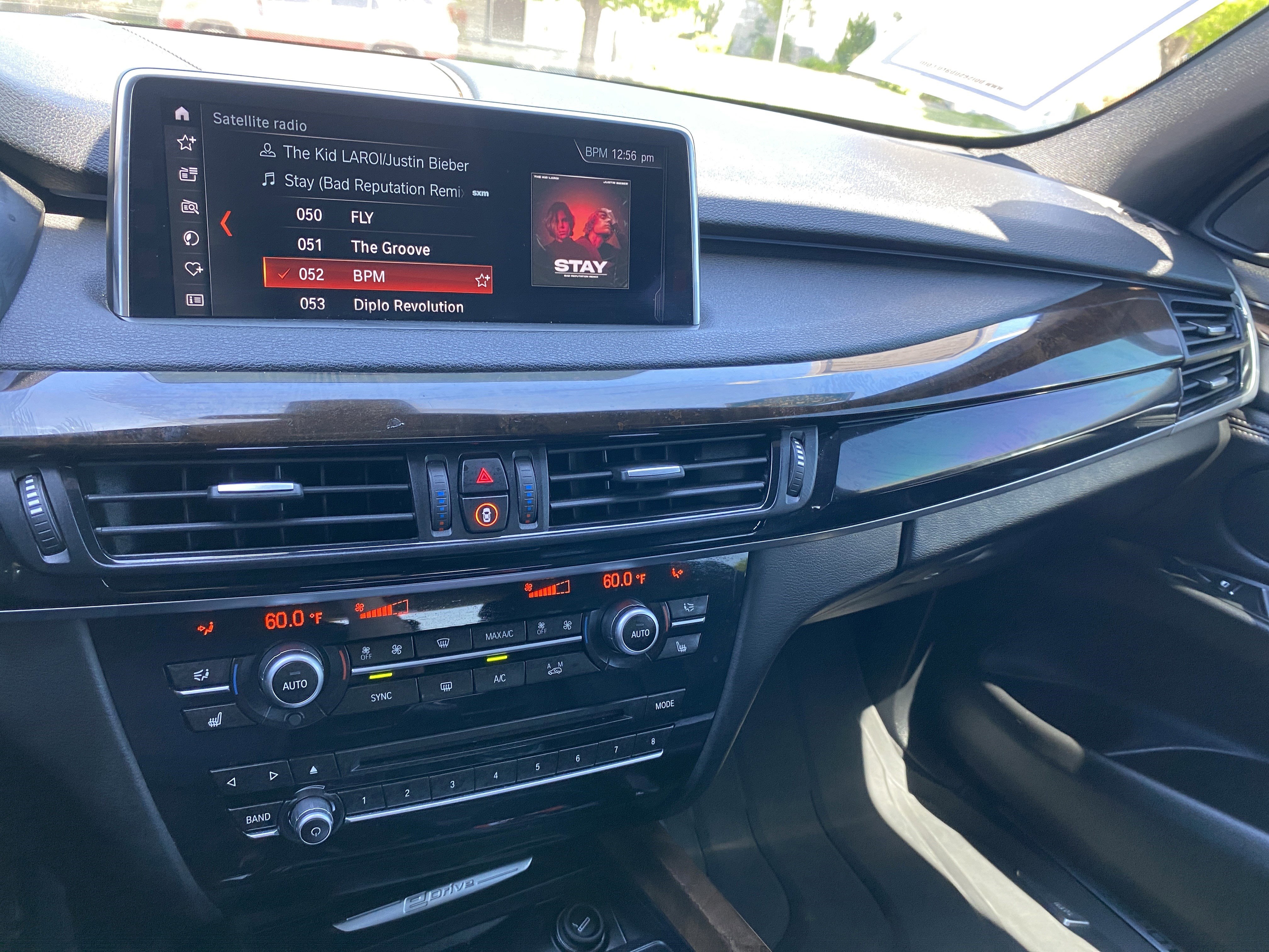 Used 2018 BMW X5 xDrive40e AWD/4WD image 13