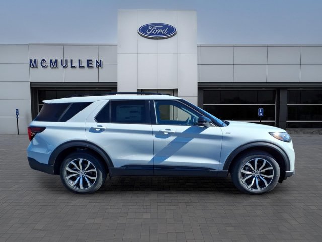 New 2027 Ford Explorer ST-Line AWD/4WD image 4