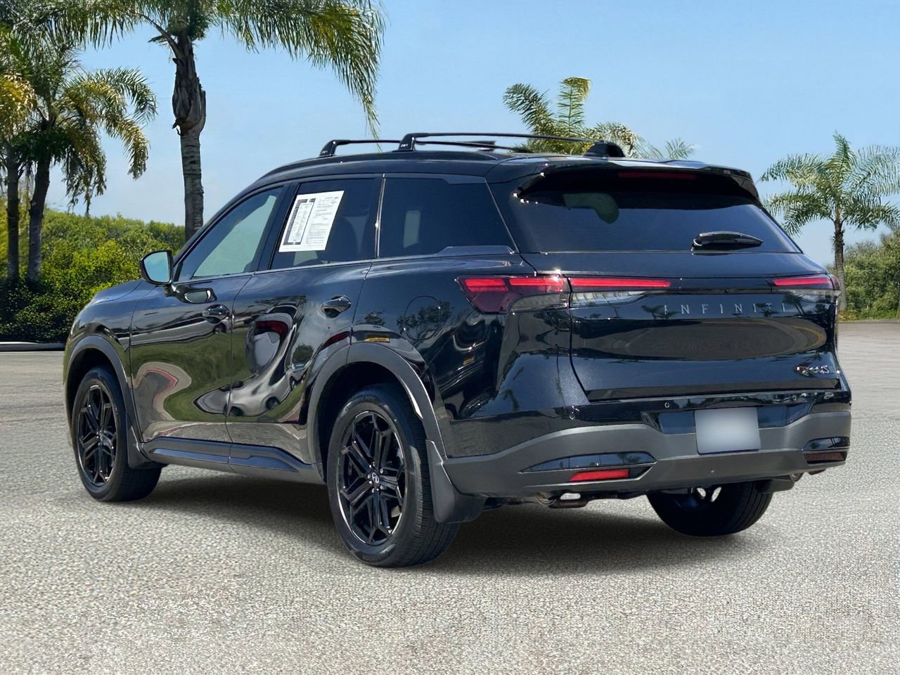 Certified 2026 INFINITI QX60 Sport w/ Dark Cargo Package AWD/4WD image 3