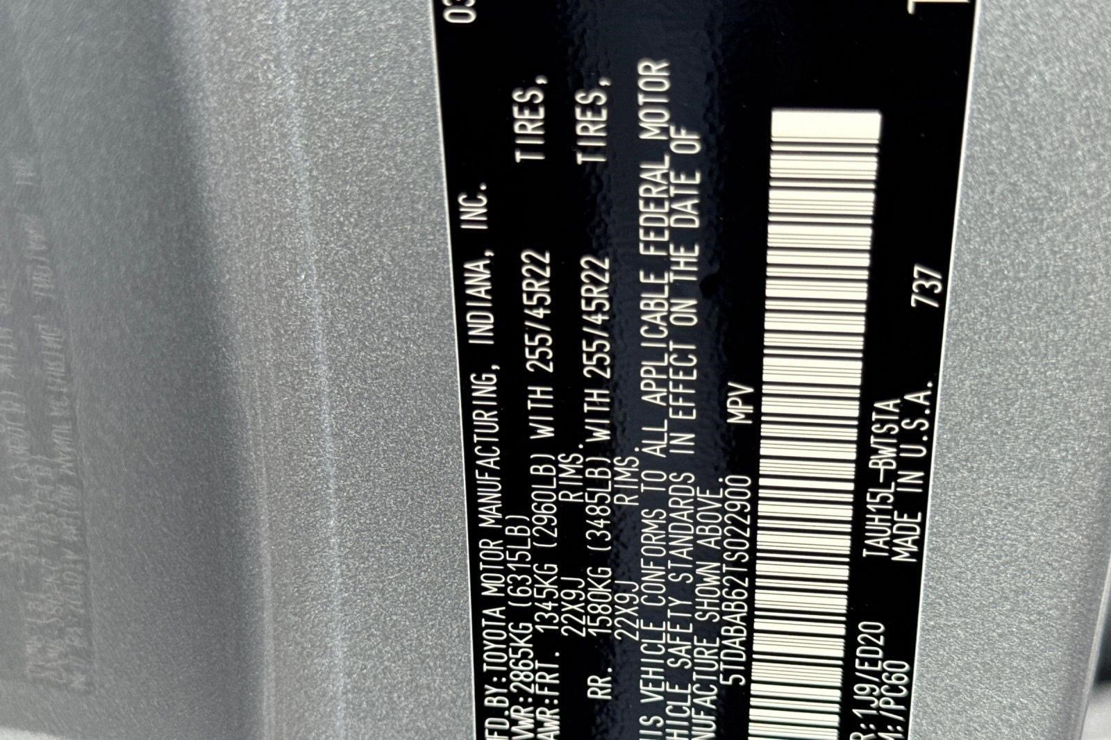 New 2026 Lexus TX 500h AWD image 18