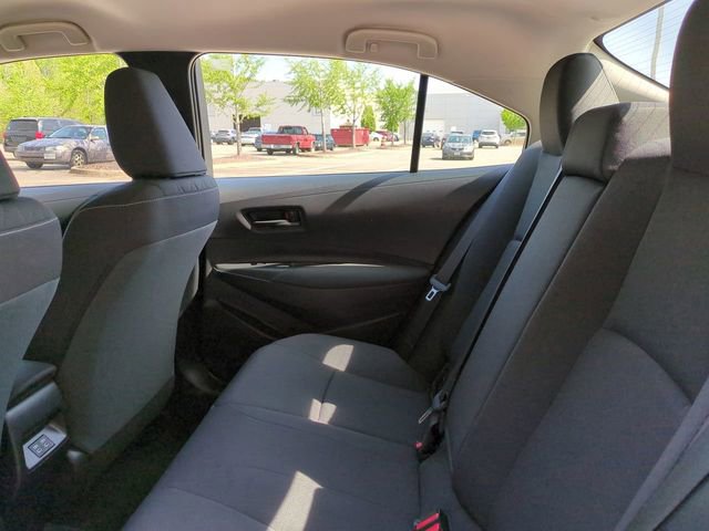 Used 2025 Toyota Corolla LE w/ Convenience Package image 13